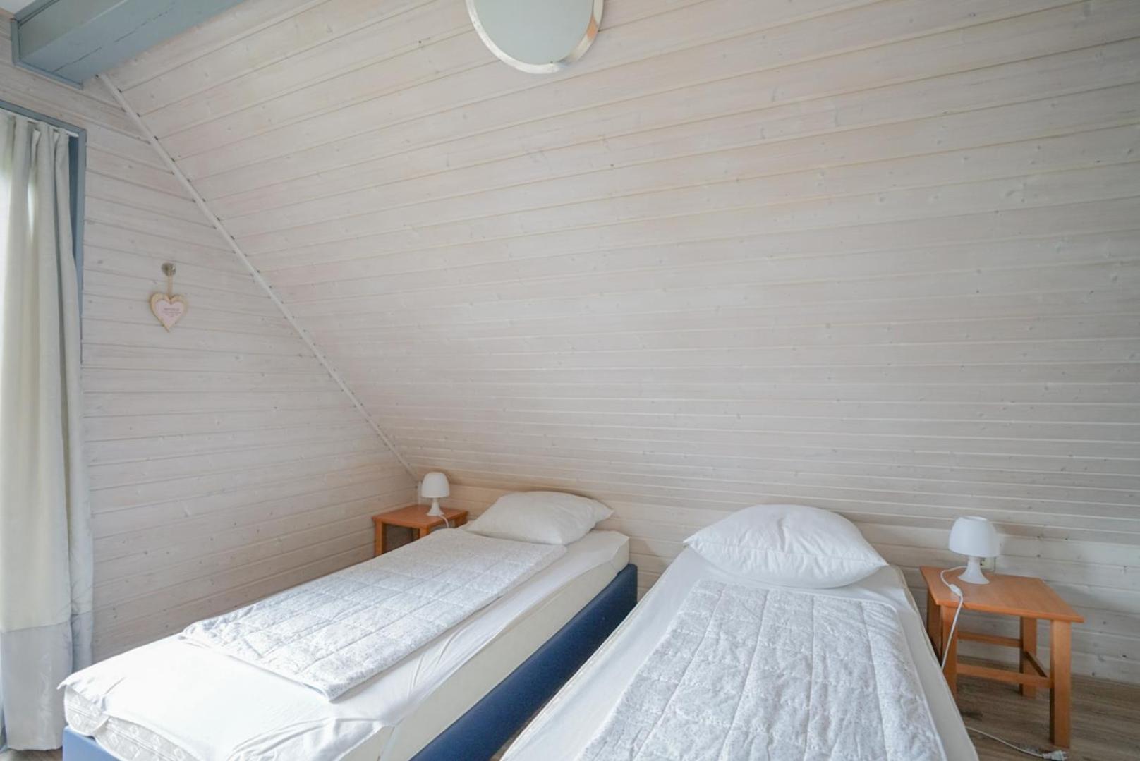 Ferienhaus "Schmetterling" Am See Im Bergland 基希海姆 外观 照片